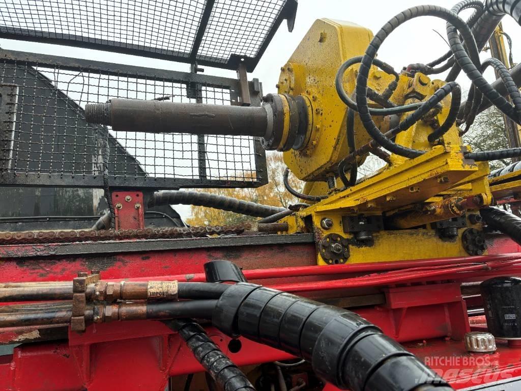 Massenza MI6 Waterwell drill rigs