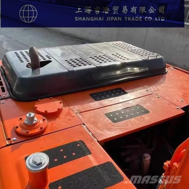 Hitachi ZX 200 Crawler excavators