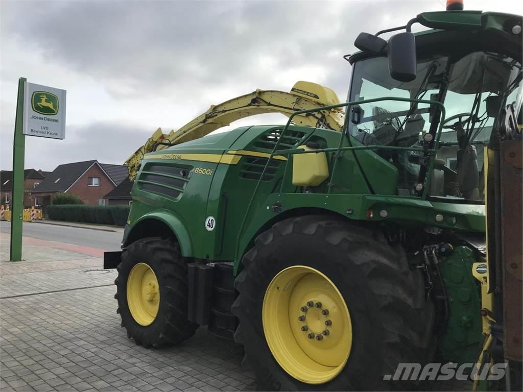John Deere 8600 Forage harvesters