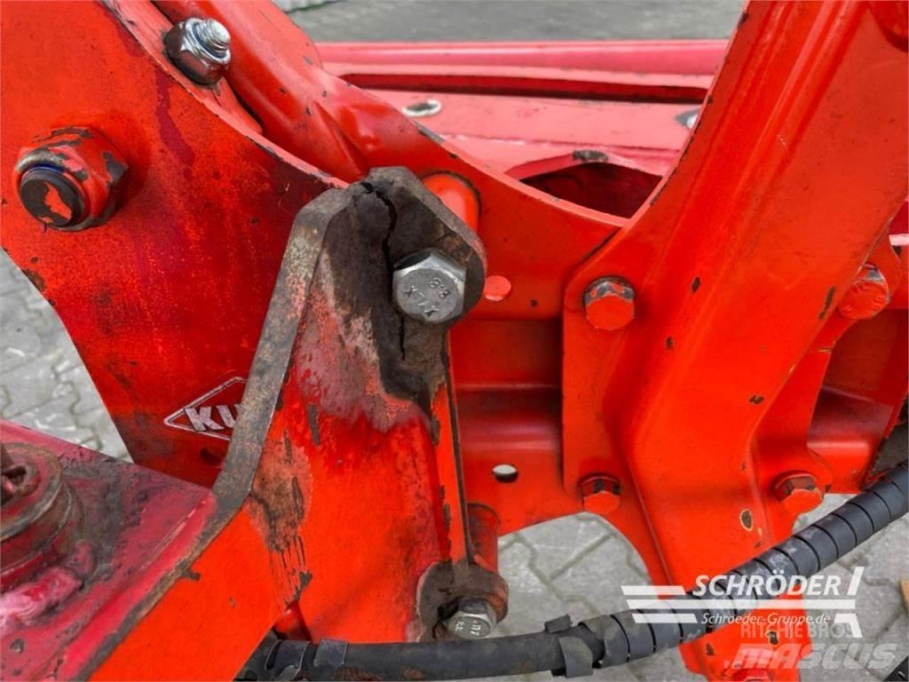 Kuhn MULTI 12 Reversible ploughs