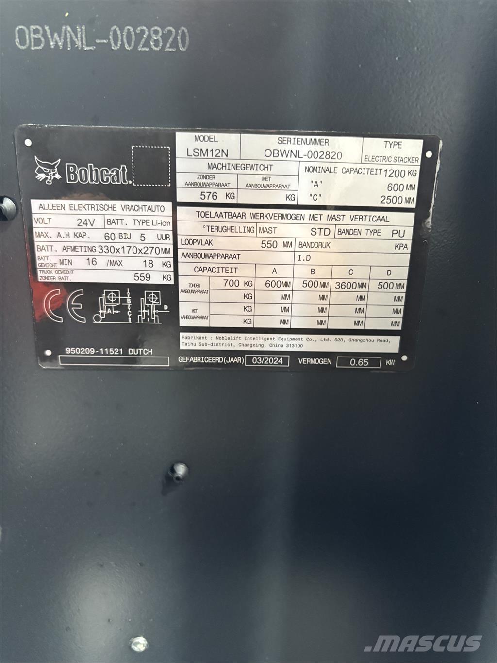 Bobcat LSM12N Self propelled stackers