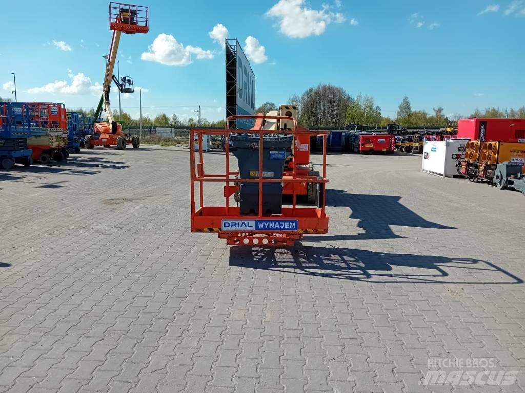 JLG E 450 AJ Articulated boom lifts