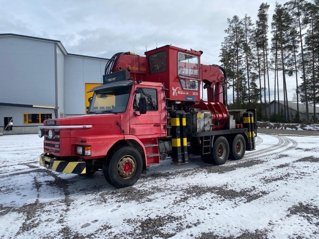 Scania T 113 H 360 Truck mounted cranes