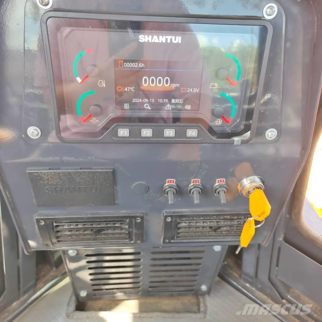 Shantui SD 32 Crawler dozers