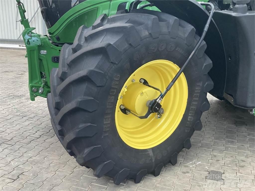 John Deere 6250R Tractors