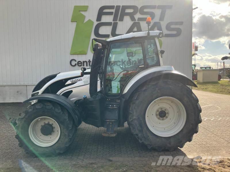 Valtra T 174e Tractors
