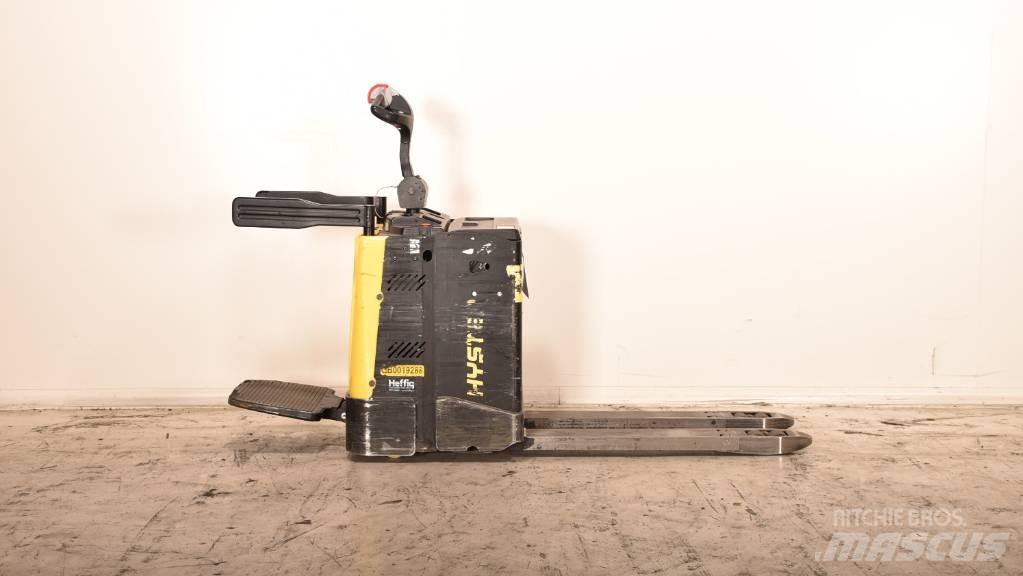 Hyster P 2.0 S Low lift with platform
