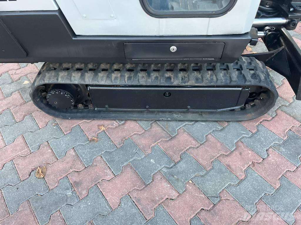 IHI IS-14G3     V-3466 Backhoe