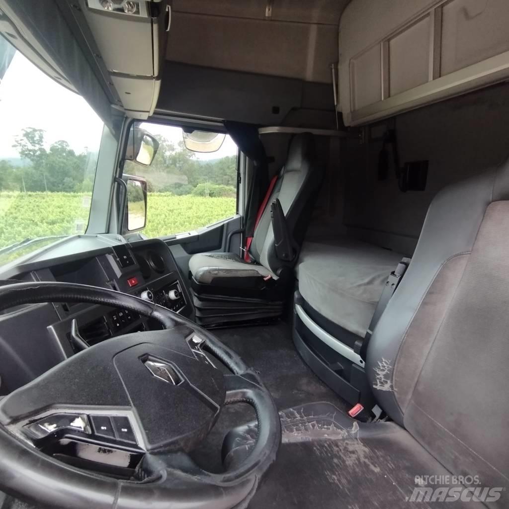 Renault T460 Prime Movers