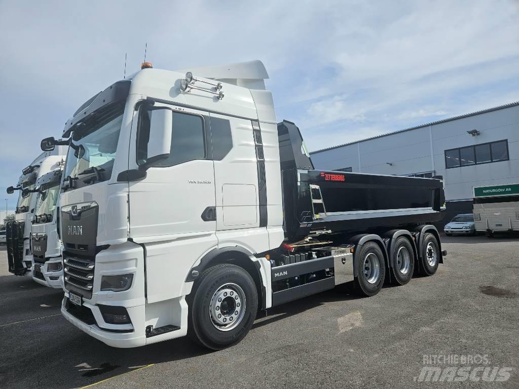 MAN TGX 35.510 8x4-4 Tipper trucks