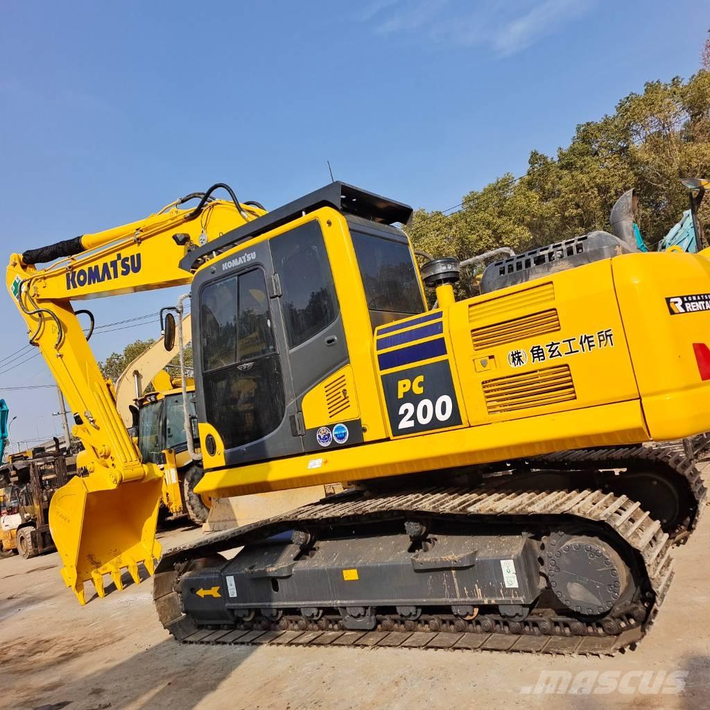 Komatsu PC 200 Crawler excavators