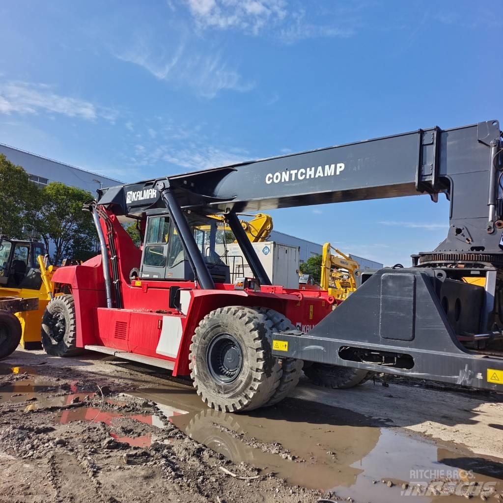 Kalmar DRT 450 Reach stackers