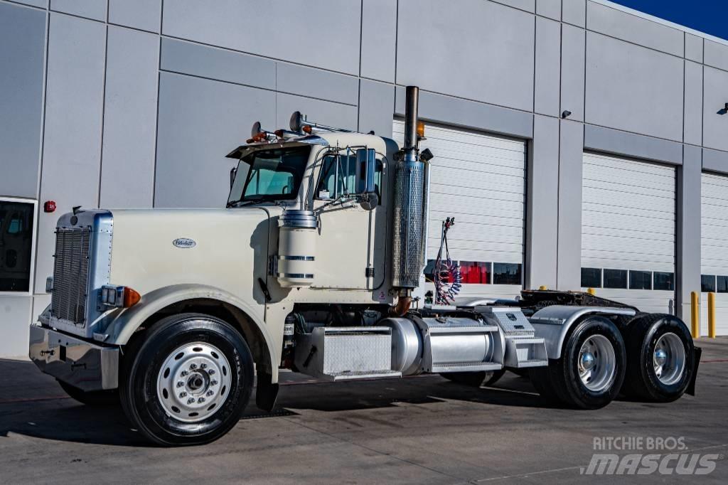 Peterbilt 378 Prime Movers