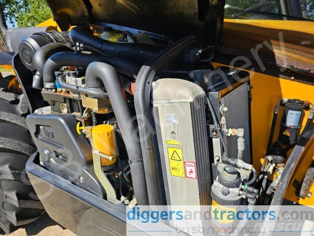 JCB 526-56 Agri Telehandlers