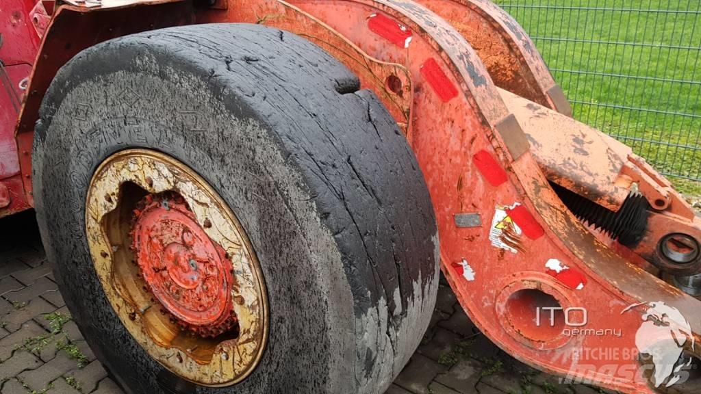 Sandvik LH 208 L Underground Loaders