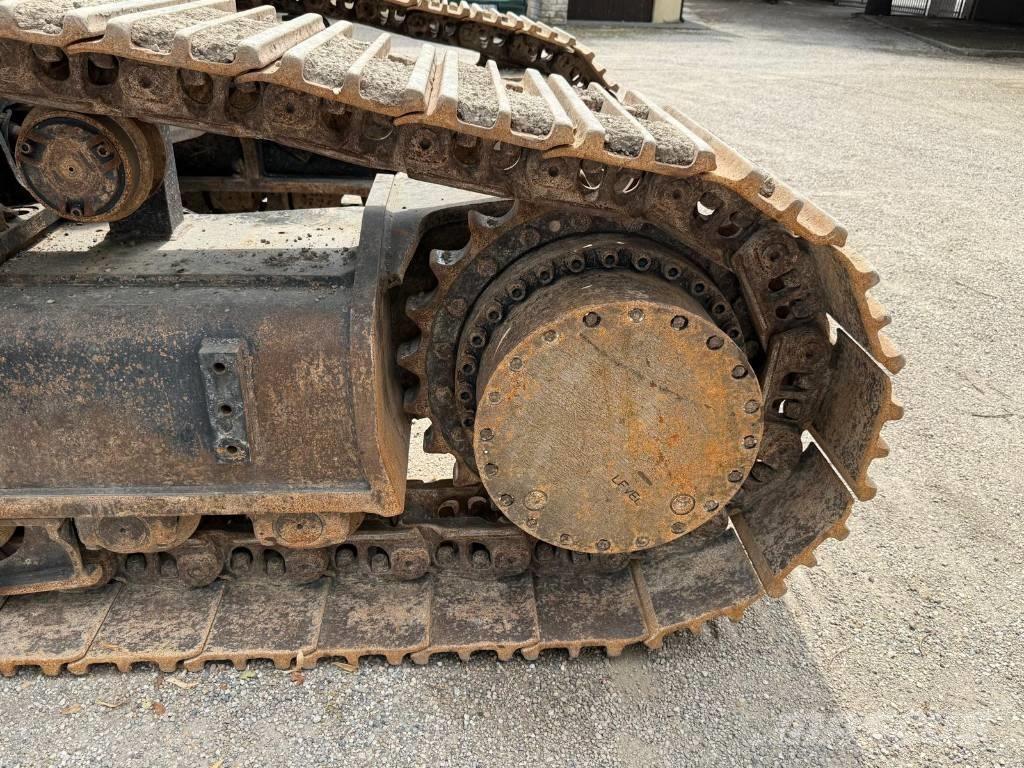 CAT 352 F Crawler excavators