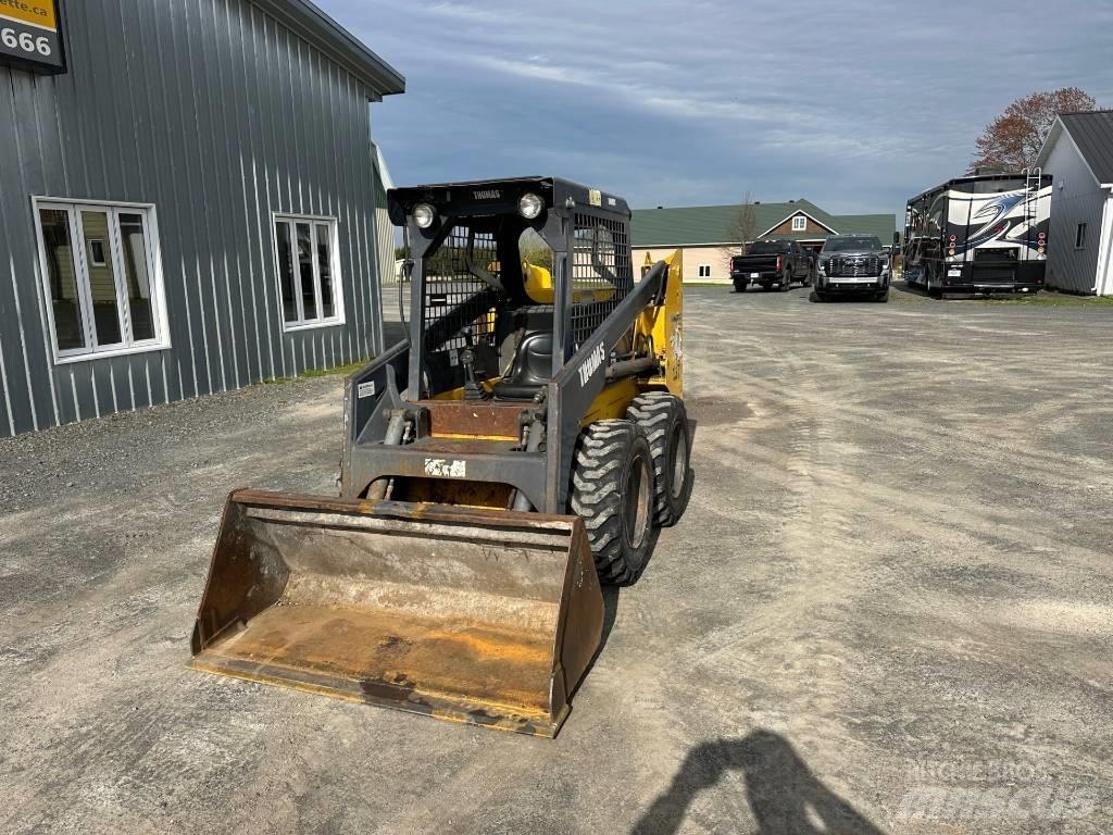 Thomas T137 Skid steer loaders