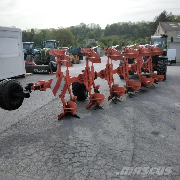 Kuhn Vari-Master 153 Reversible ploughs