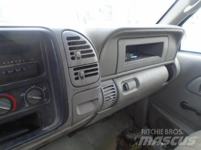 Chevrolet 3500 HD Tipper trucks