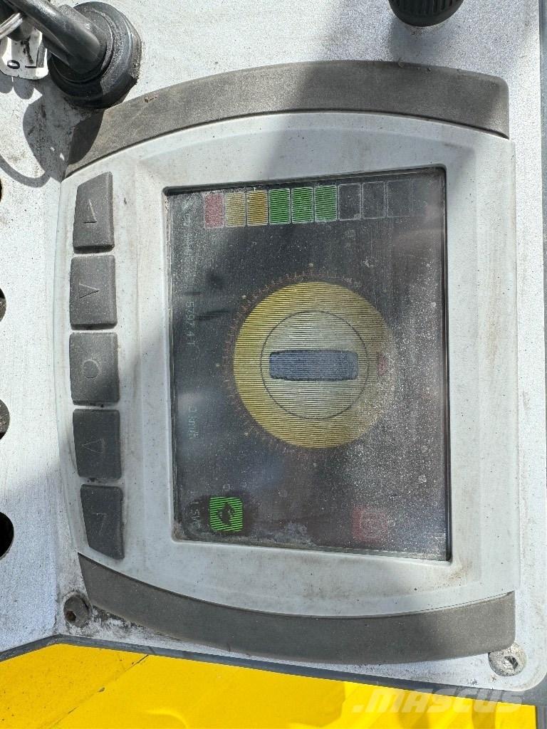 Combilift CBE3000 4-way reach truck