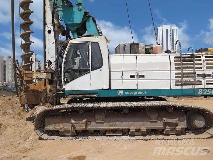 Casagrande B250 Surface drill rigs