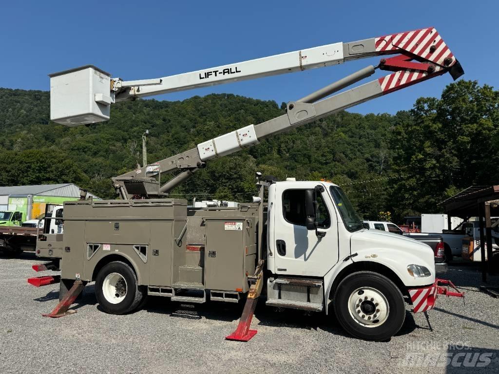Freightliner M2 Truck mounted platforms