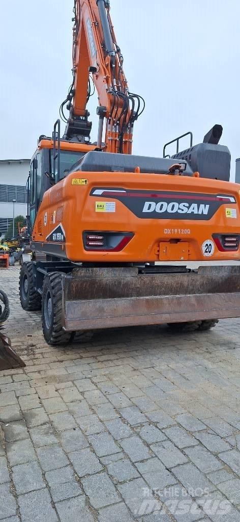 Doosan DX 190 W-7 Wheeled excavators