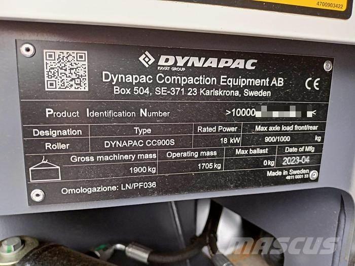 Dynapac CC900S Towed vibratory rollers