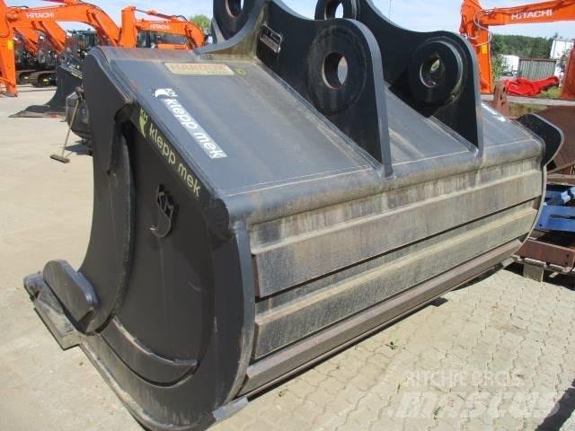 Klepp Mek 4400 Liter Buckets
