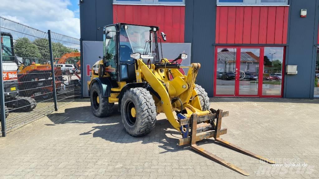 CAT 908 Wheel loaders