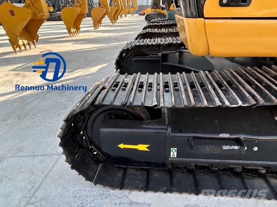 CAT 320 C L Crawler excavators