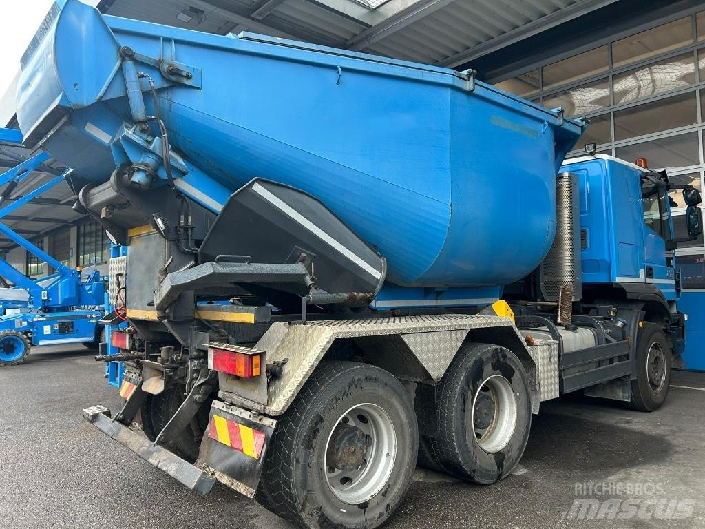Iveco Trakker 450 Skip bin truck