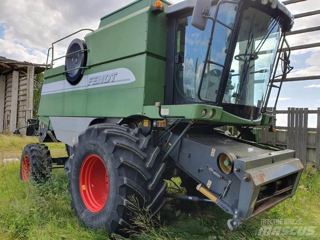 Fendt 5220 E Combine harvesters