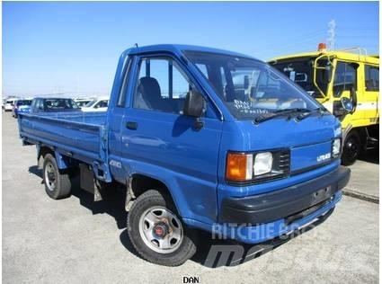 Toyota T-YM65 Flatbed / Dropside trucks