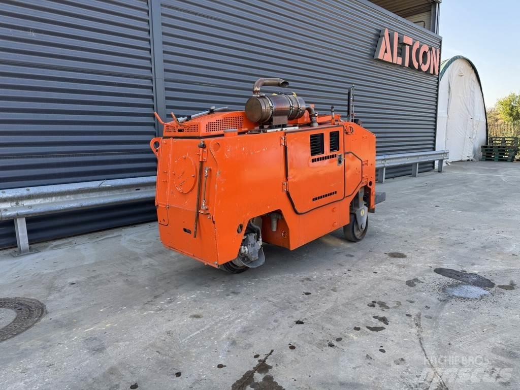 Wirtgen W 350 Asphalt cold milling machines