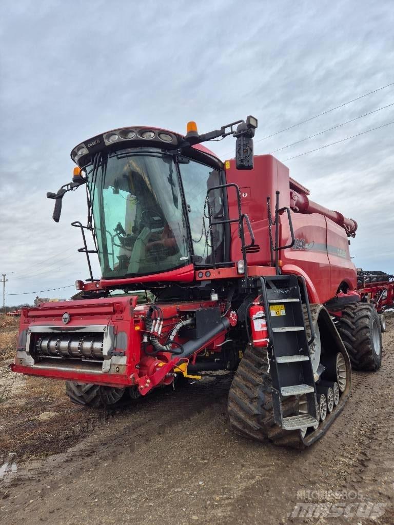Case IH 9240 Combine harvesters