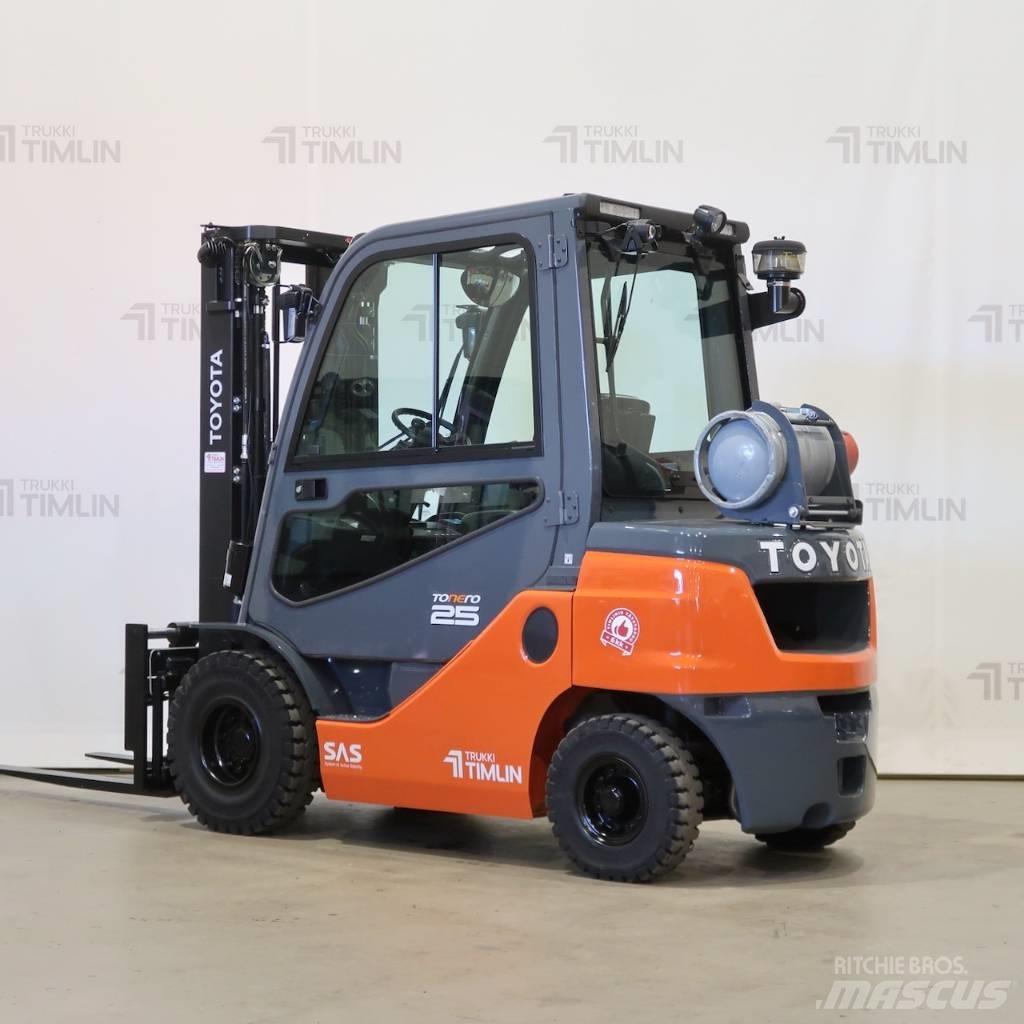 Toyota 02-8FGF25 LPG trucks