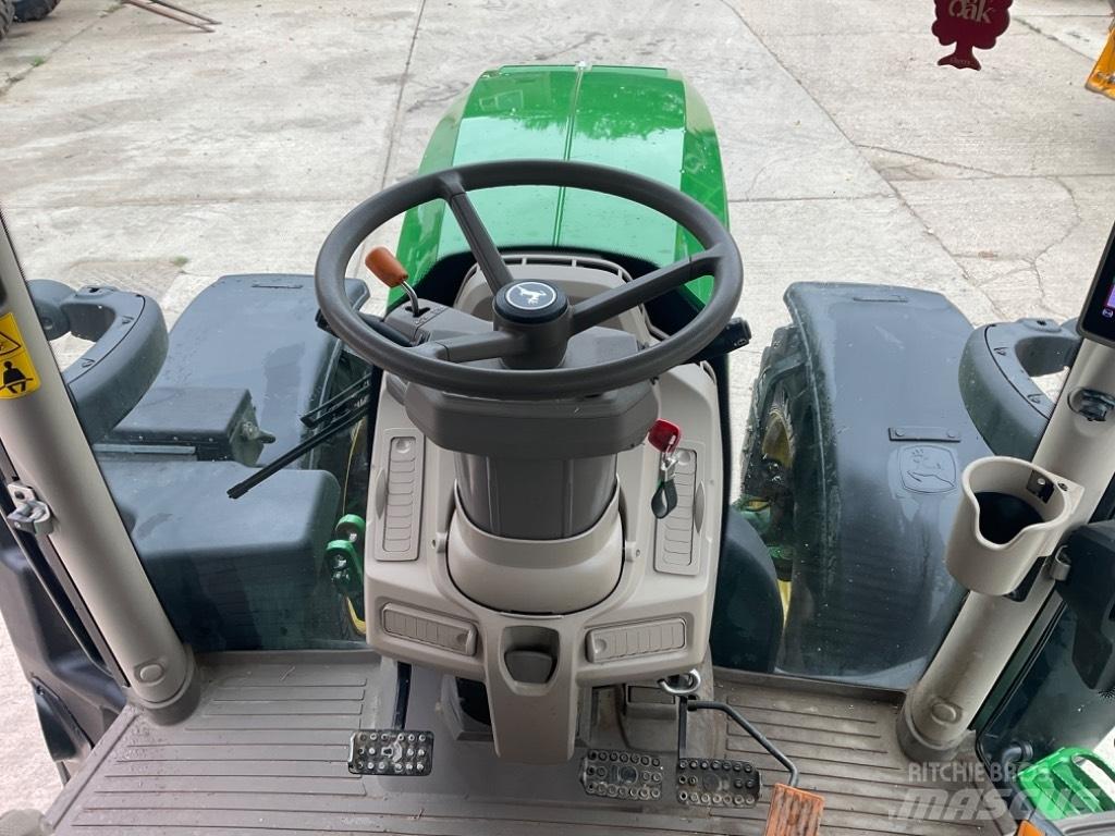 John Deere 6195 R Tractors