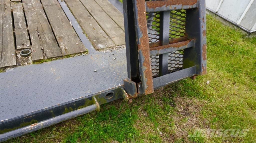  flakab Maskinflak Hook lift trucks