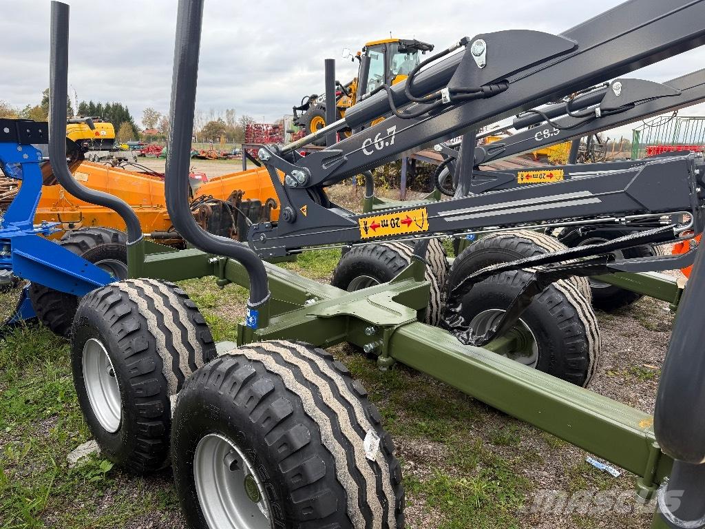 Farma T9 DS 6,7 kran Forest trailers