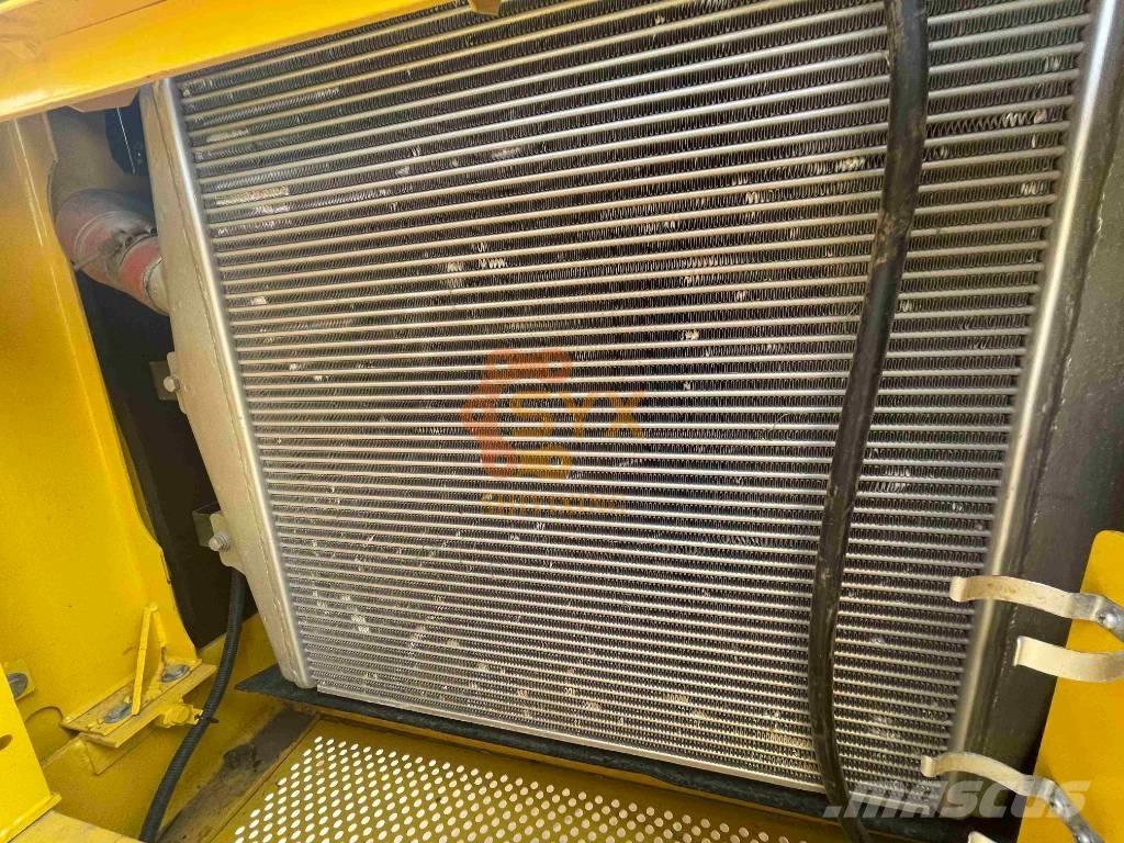 Komatsu PC 450 LC-8 Crawler excavators