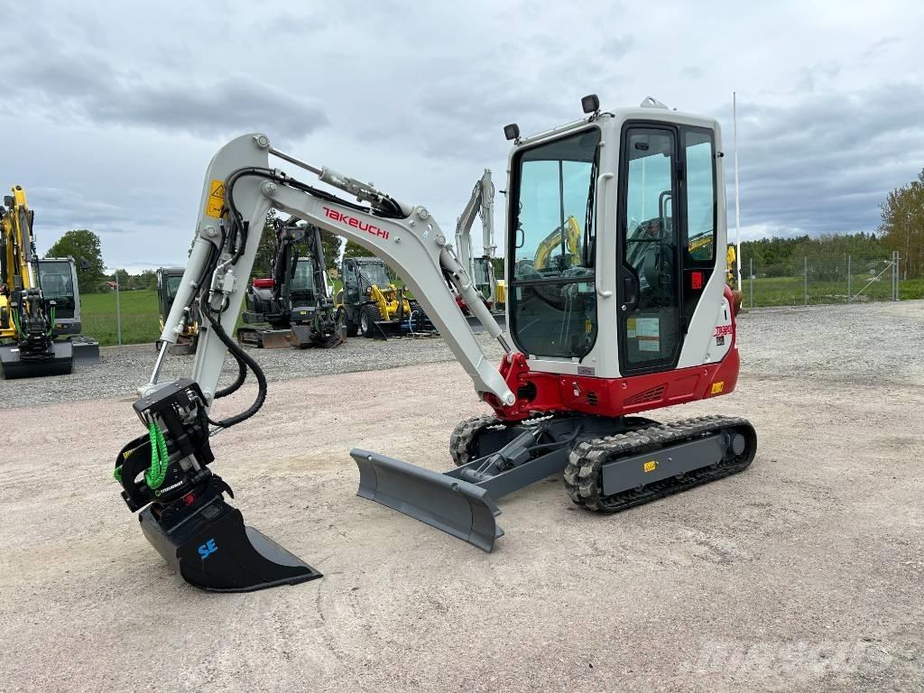 Takeuchi TB320 Mini excavators < 7t (Mini diggers)