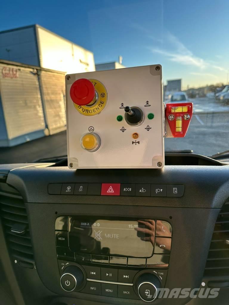 Klubb K42P Truck mounted platforms