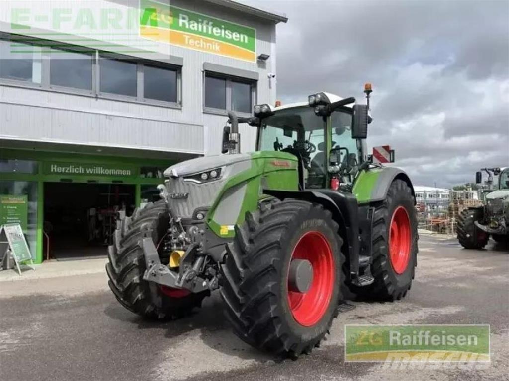 Fendt 939 vario Tractors