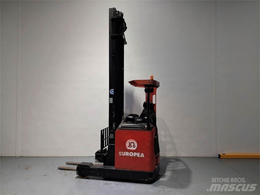 BT RRB 3 Reach truck