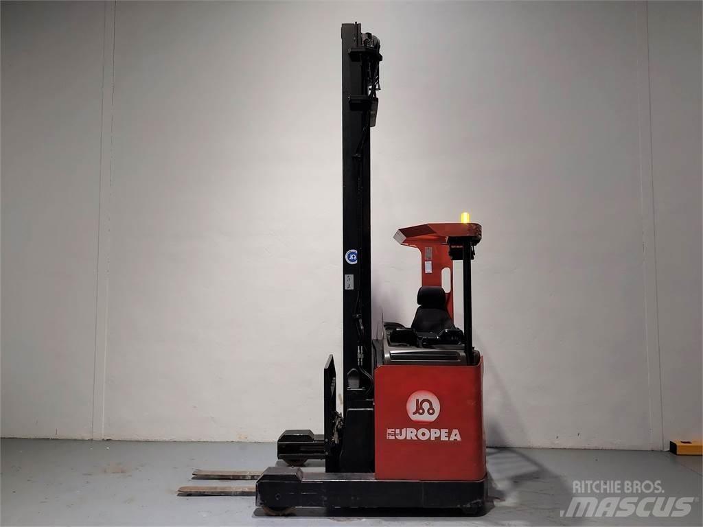 BT RRB 3 Reach truck