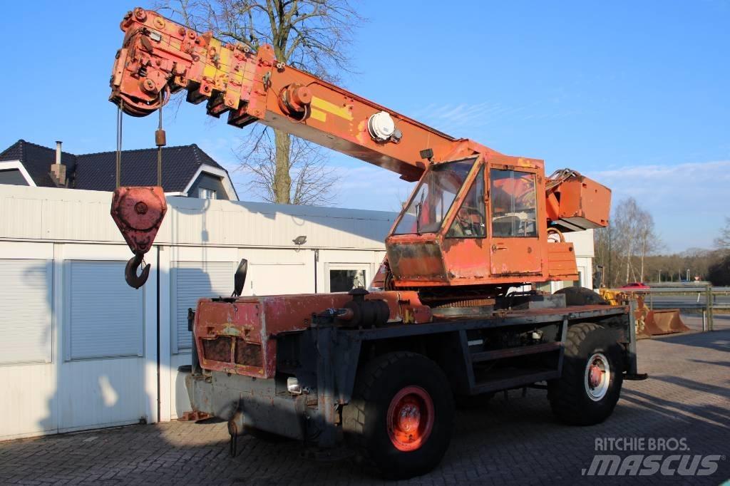 PPM 1409 All terrain cranes
