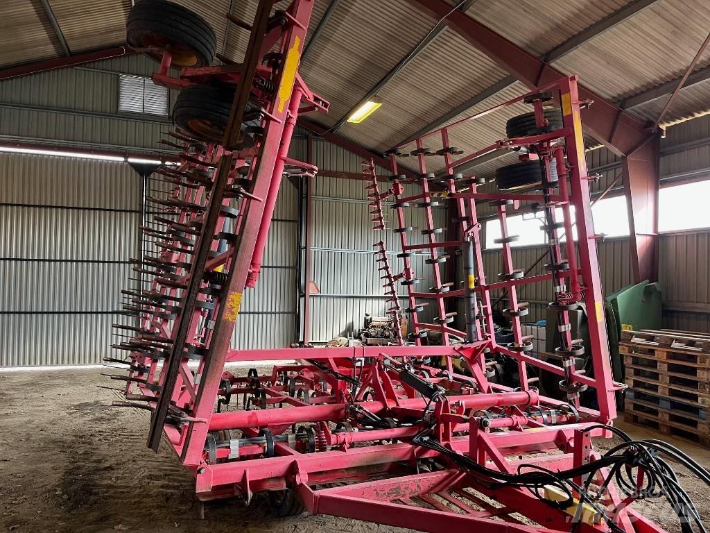 Väderstad NZG 900 Power harrows and rototillers