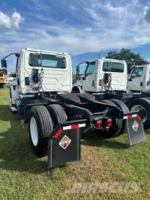 International MV607 Prime Movers