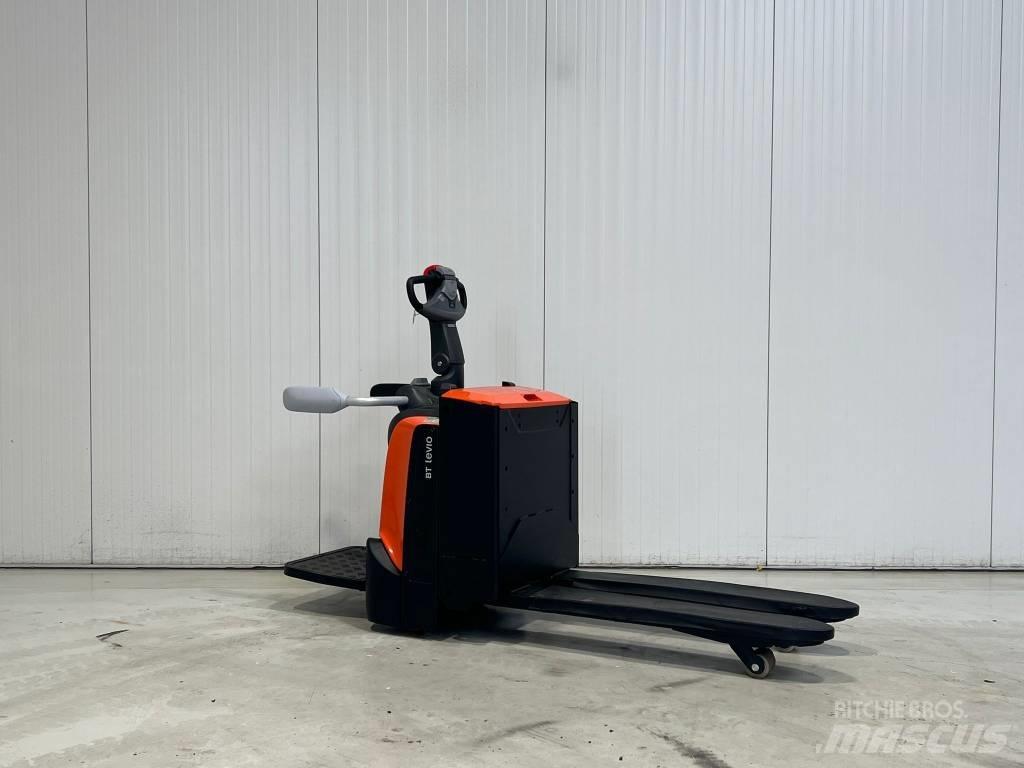BT LPE200 B Low lift with platform